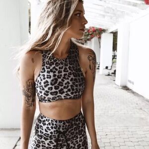 NWT Good American Empower Bra